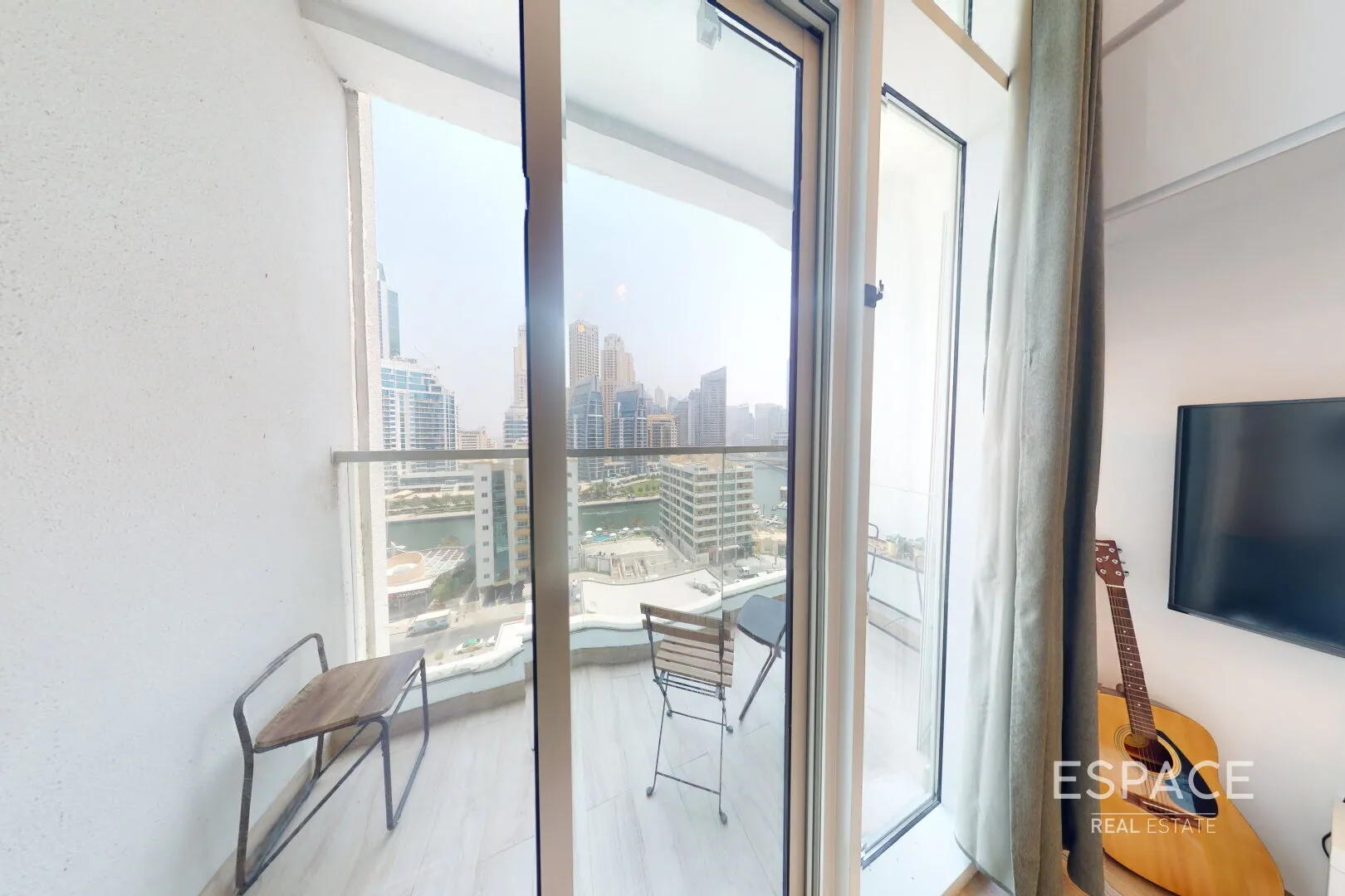 PropertiesGalleryCamera