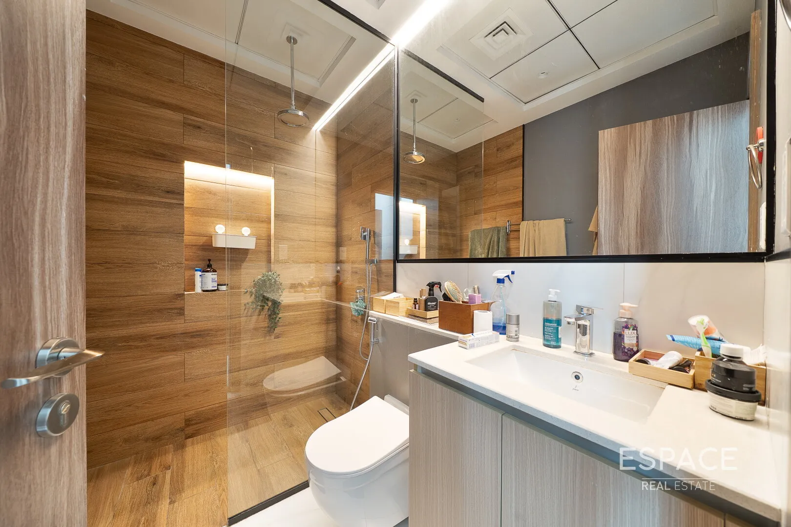 PropertiesGalleryCamera