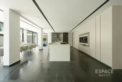 Green Community West, Green Community, Dubai - Espace