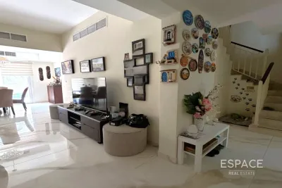 Springs 15, Springs, Dubai - Espace