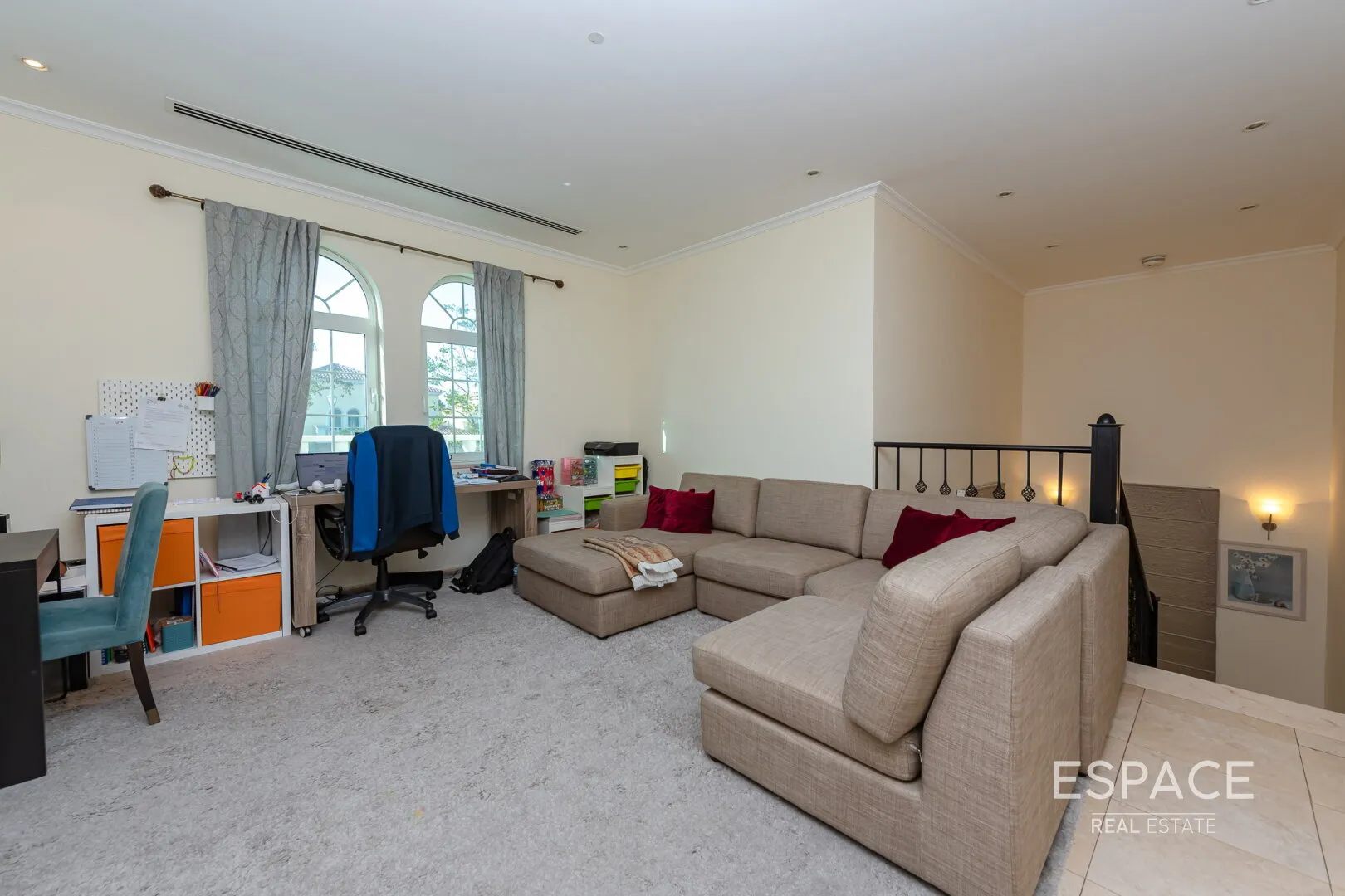 PropertiesGalleryCamera