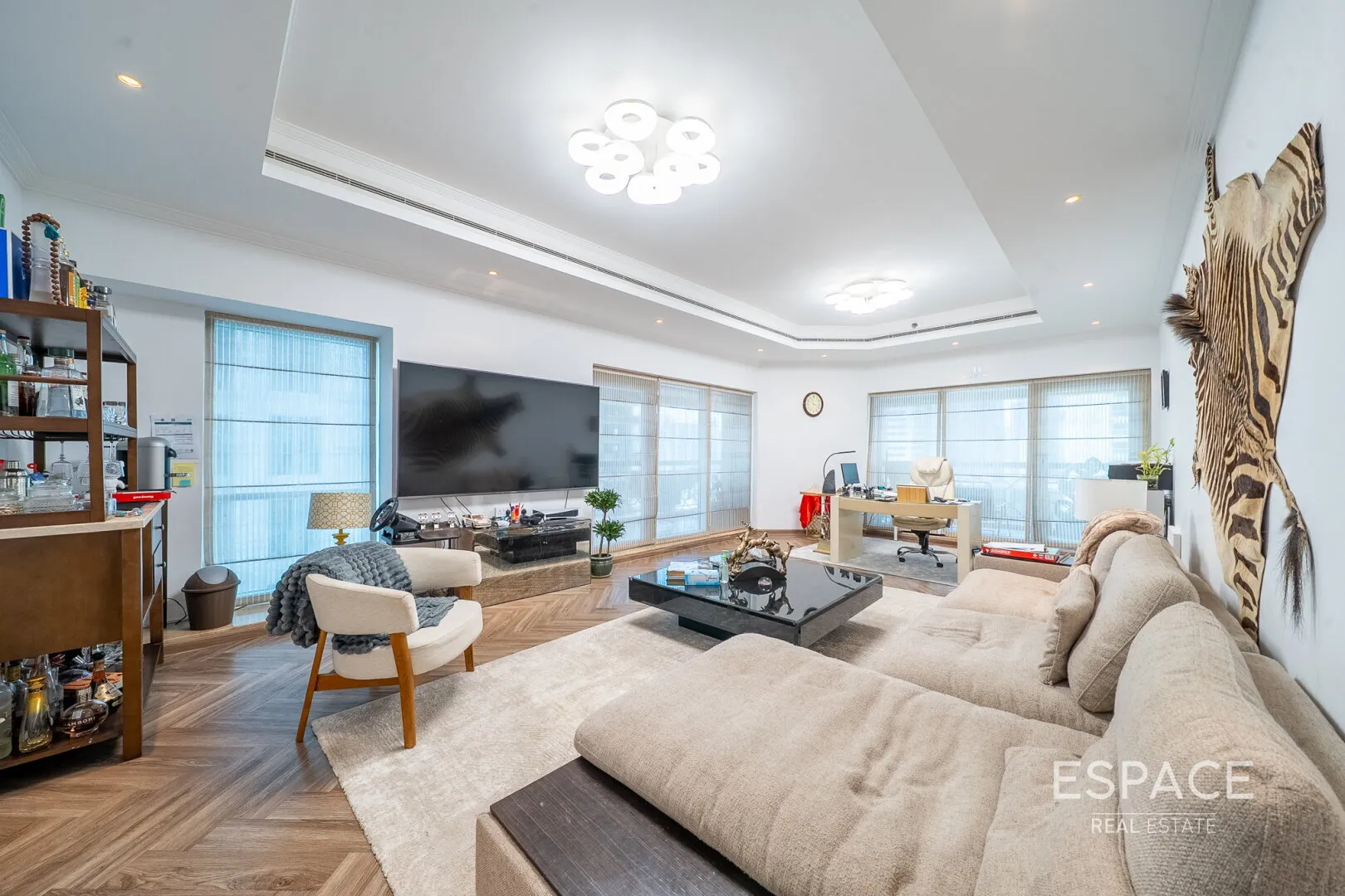 PropertiesGalleryCamera