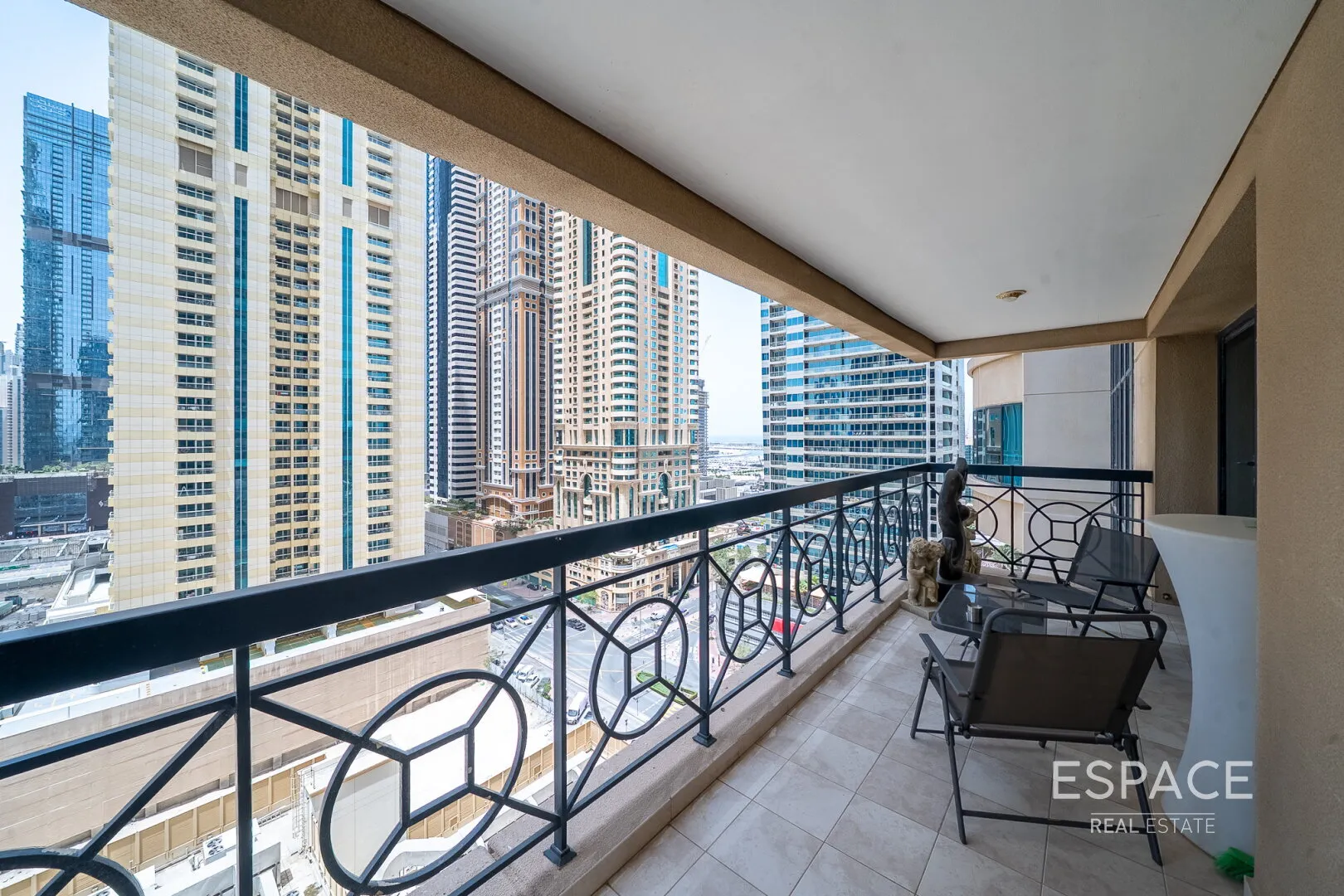 PropertiesGalleryCamera