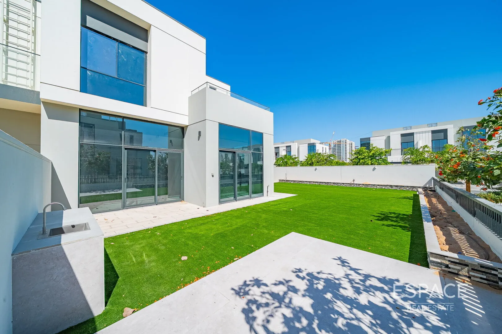 single static gallery