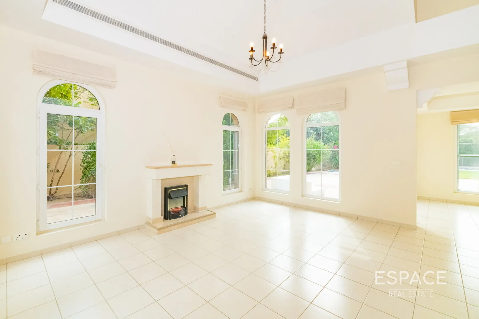 single static gallery