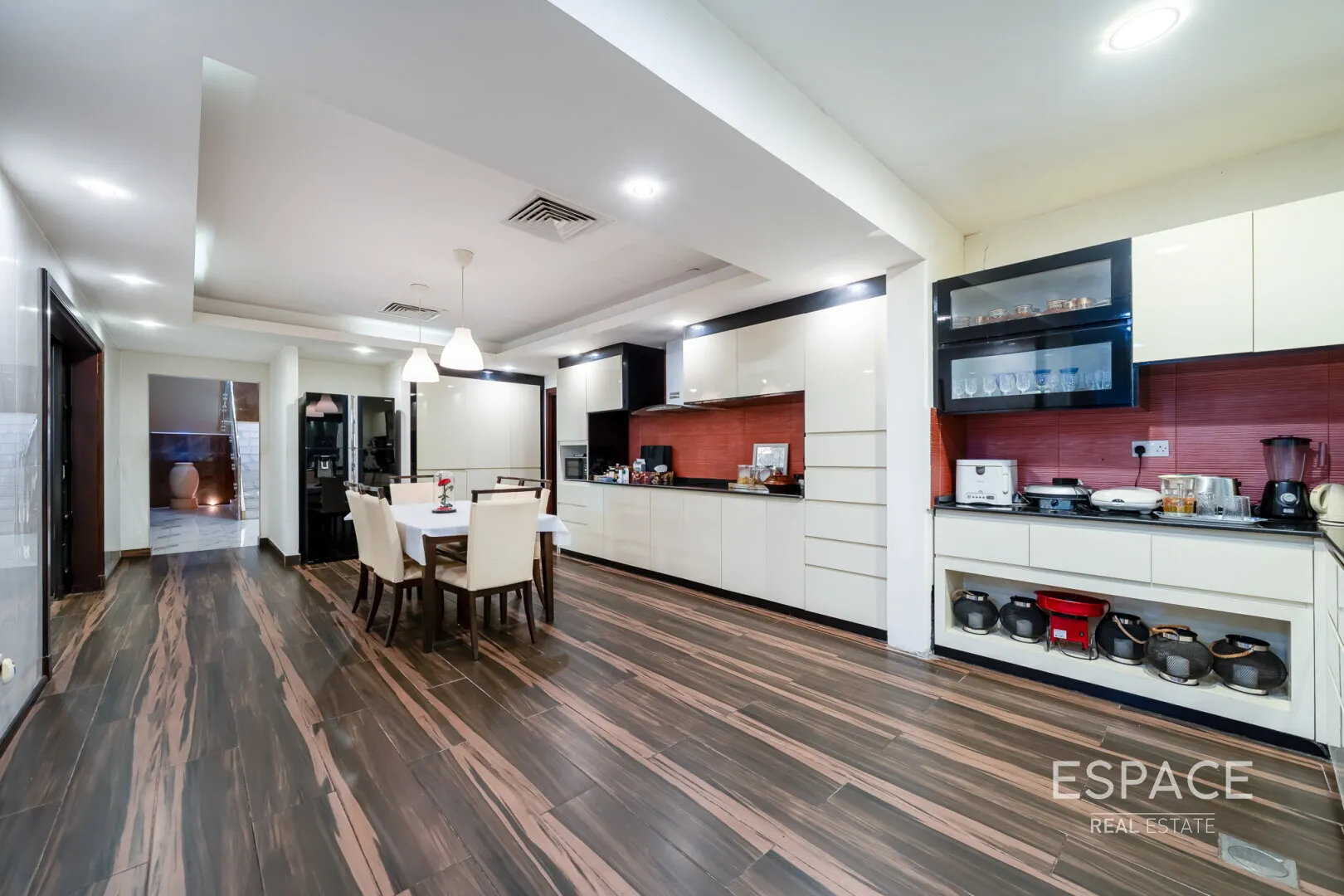 single static gallery