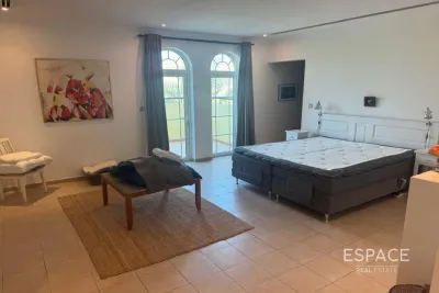 Legacy, Jumeirah Park, Dubai - Espace