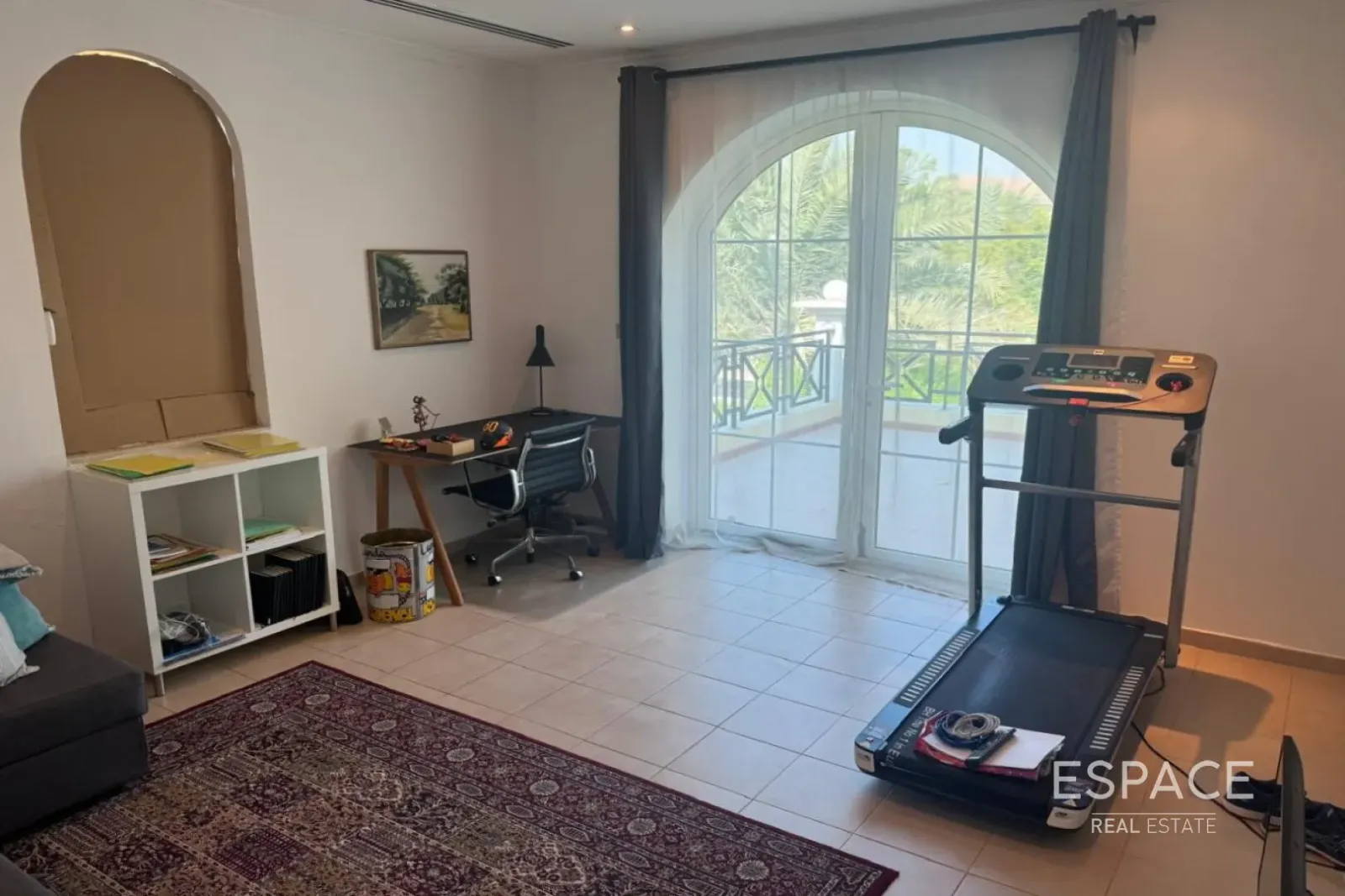 PropertiesGalleryCamera
