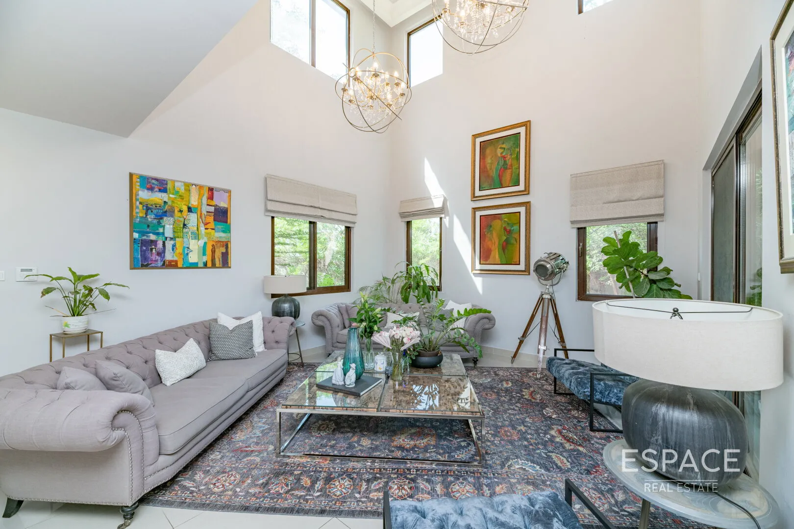 single static gallery