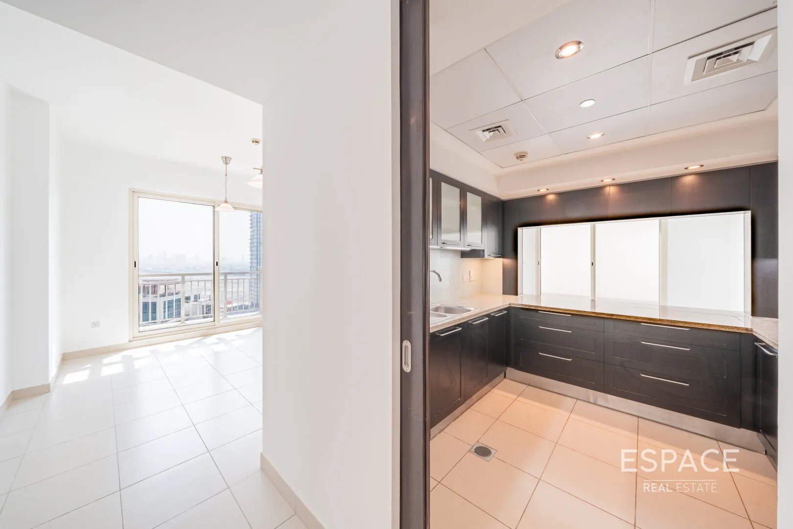 single static gallery