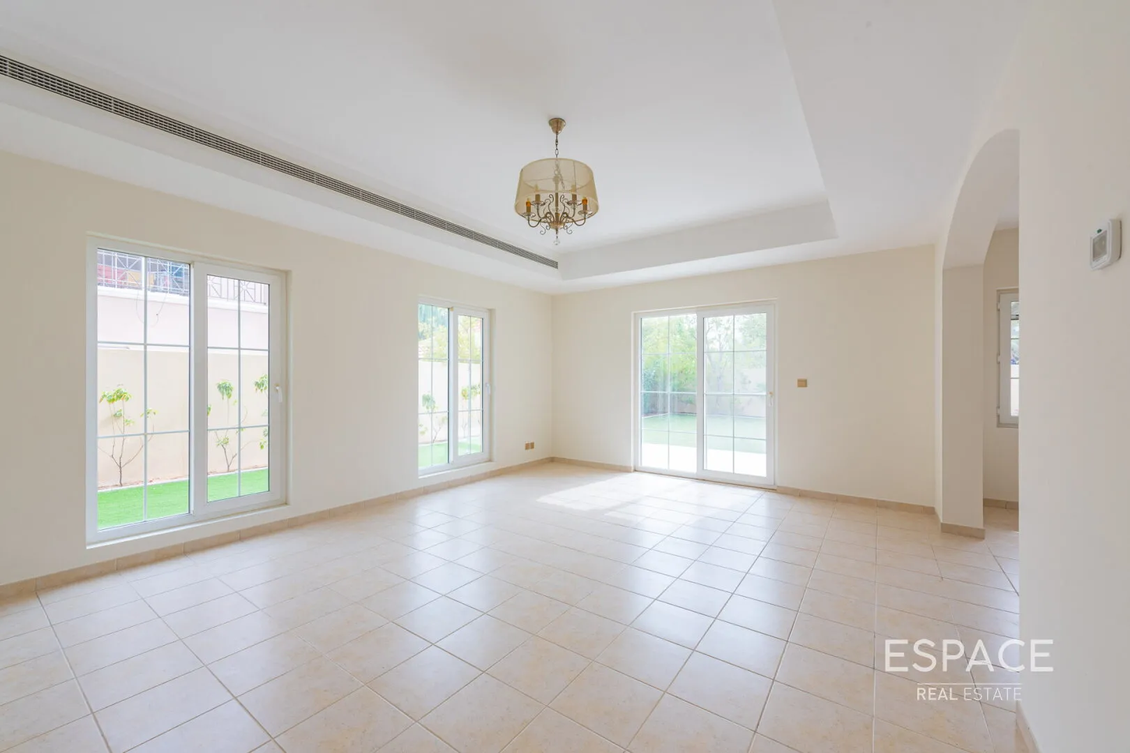 single static gallery