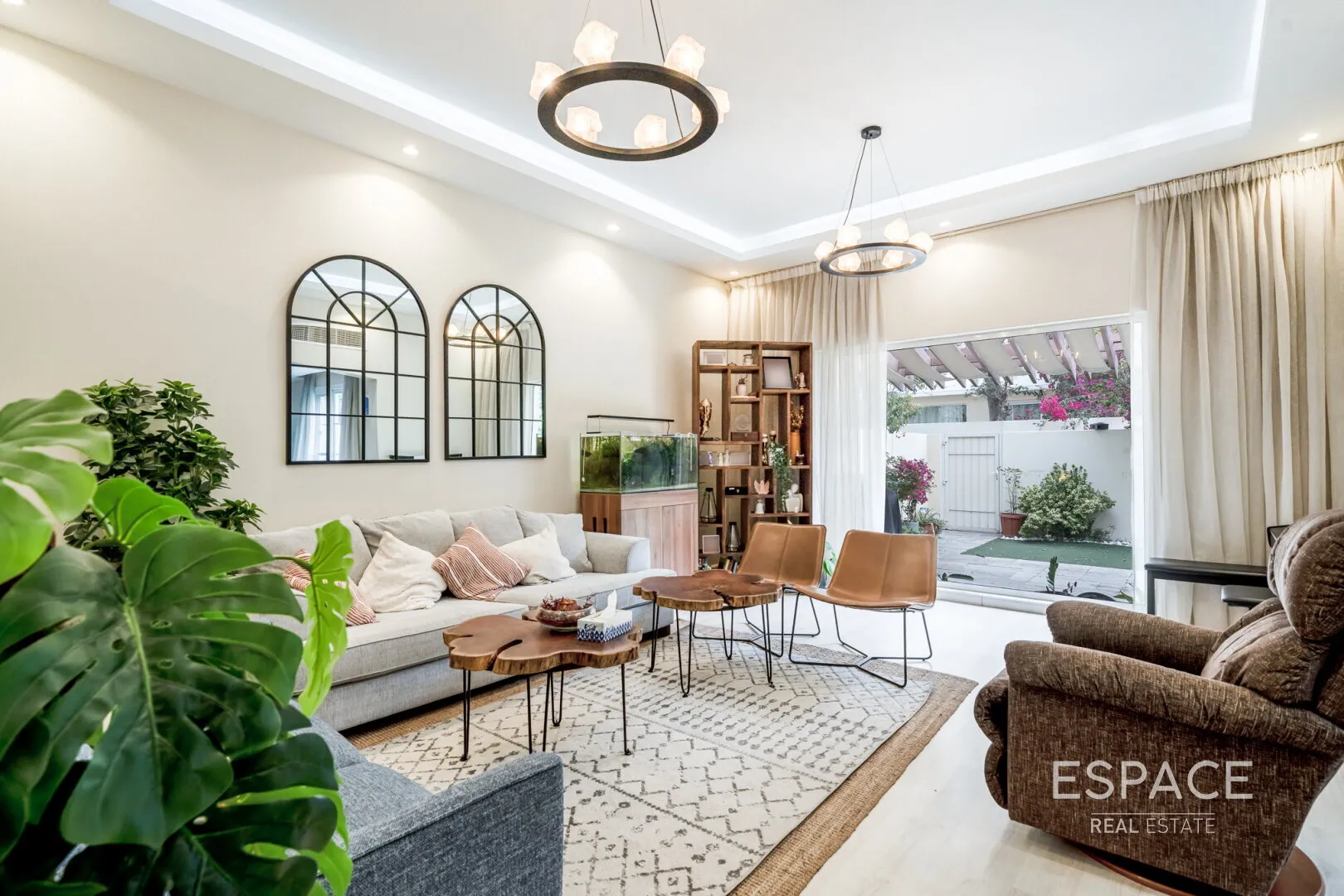 single static gallery