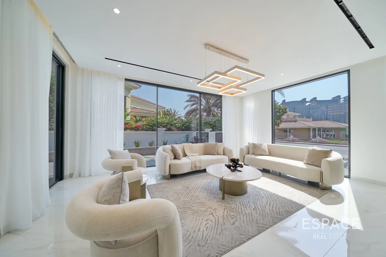 single static gallery