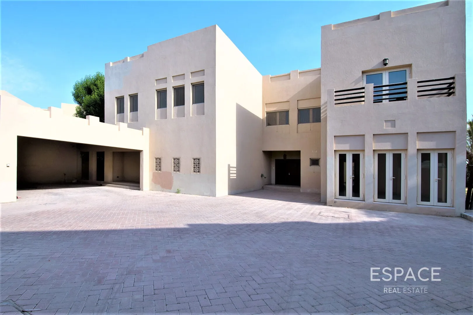 PropertiesGalleryCamera