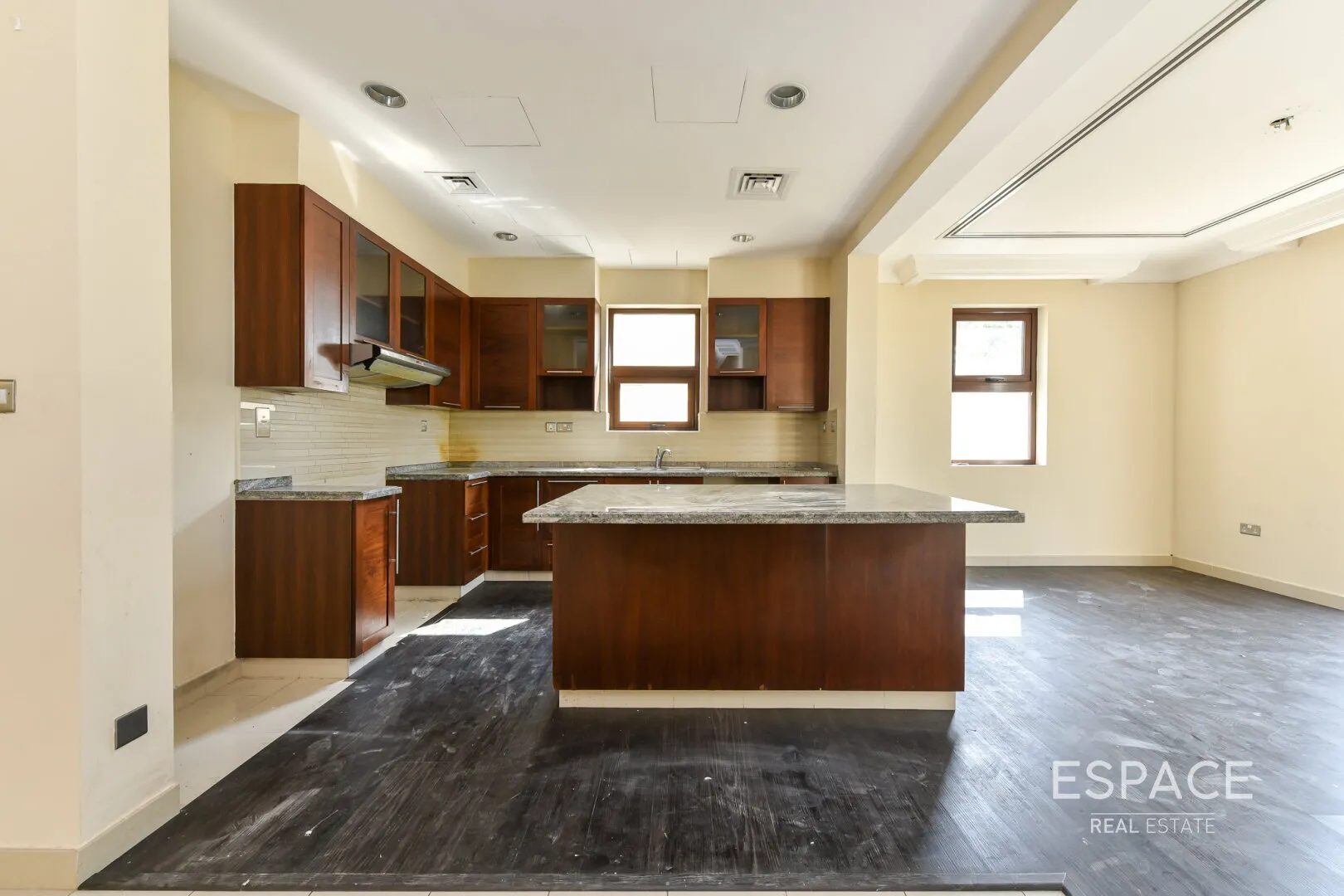 single static gallery