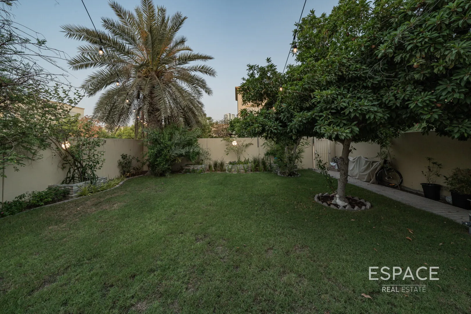 PropertiesGalleryCamera