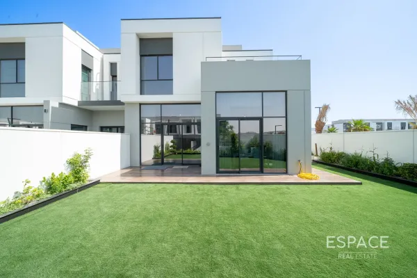 Murooj Al Furjan - West Phase 2, Al Furjan, Dubai - Espace