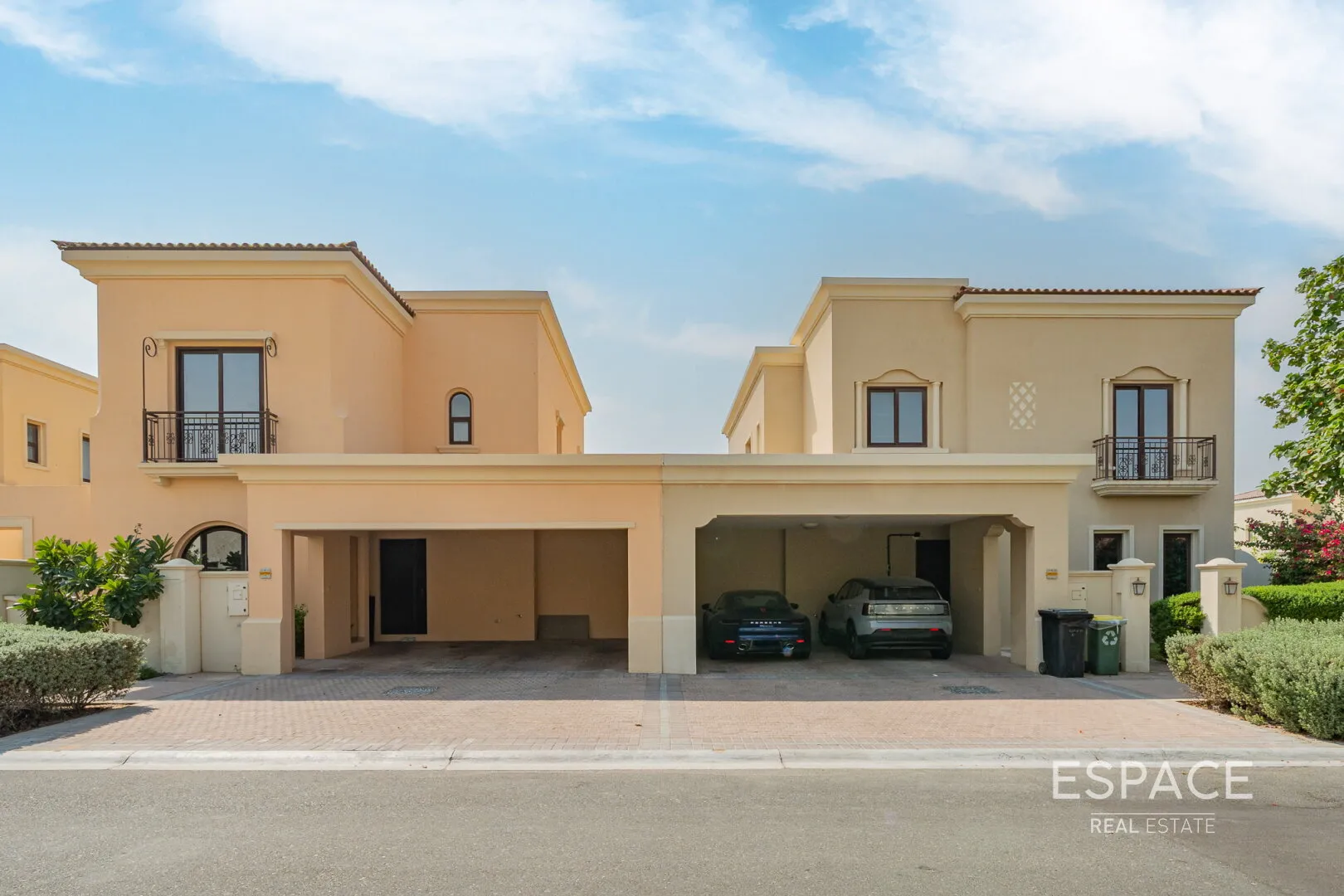 PropertiesGalleryCamera