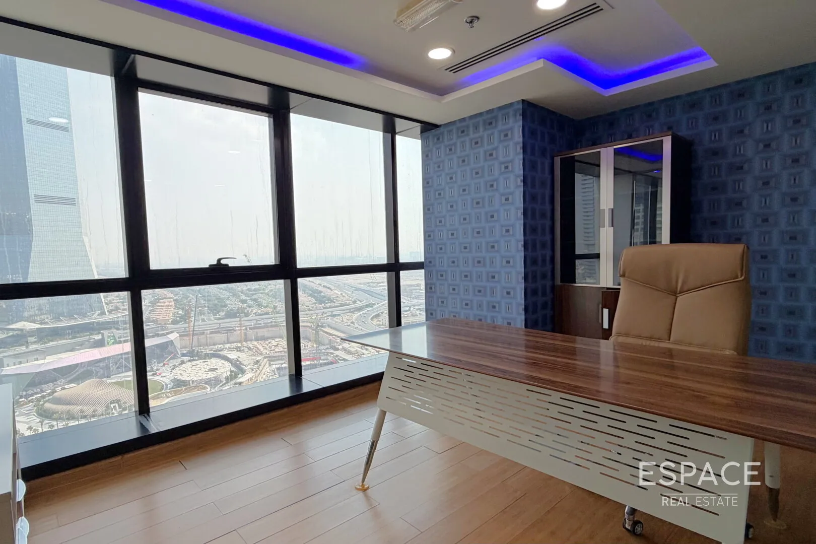 PropertiesGalleryCamera