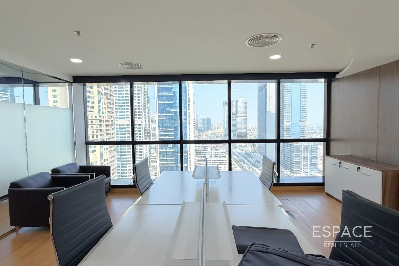 PropertiesGalleryCamera