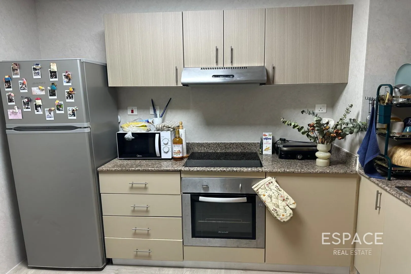 single static gallery