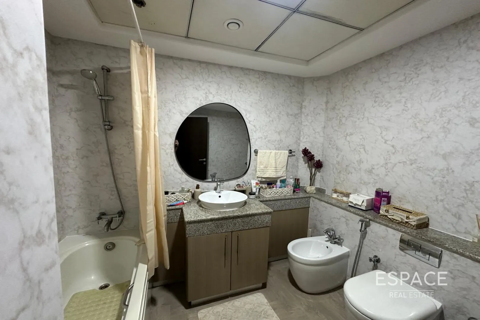 PropertiesGalleryCamera