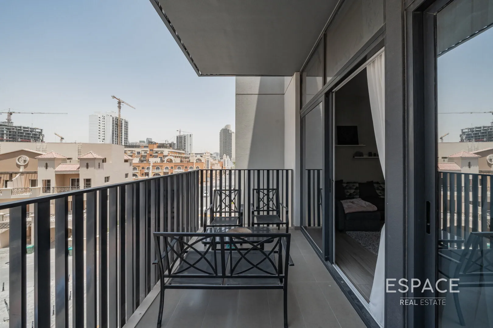 PropertiesGalleryCamera