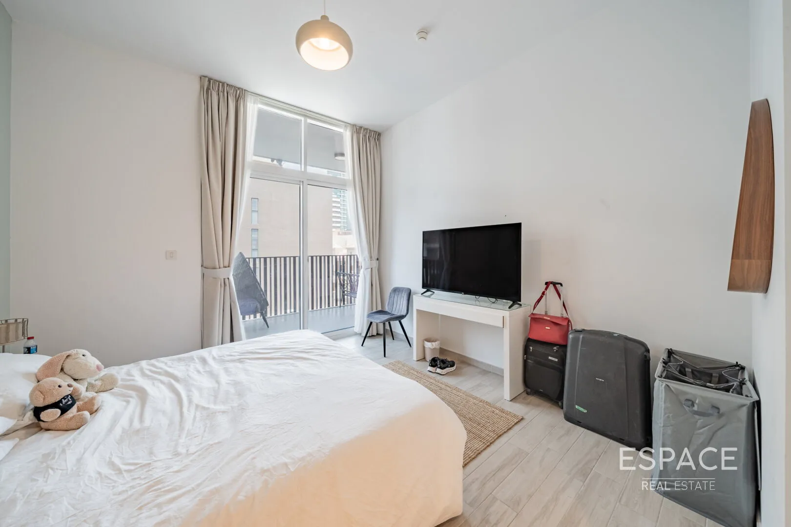 PropertiesGalleryCamera