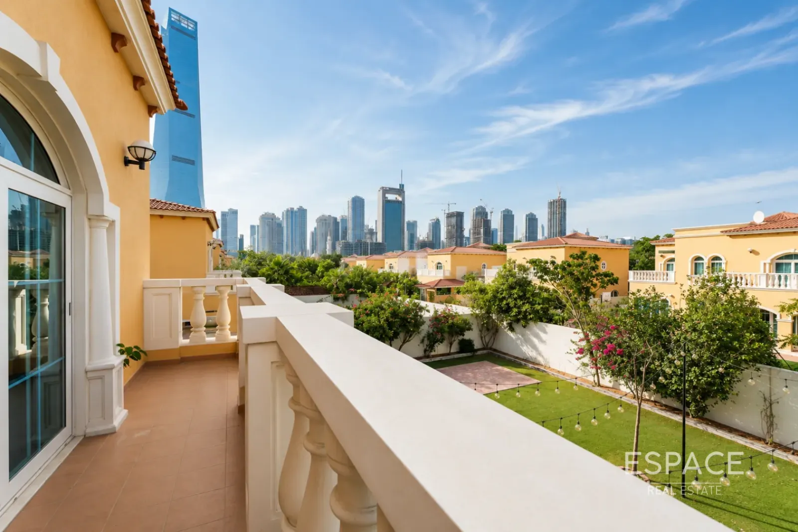 PropertiesGalleryCamera