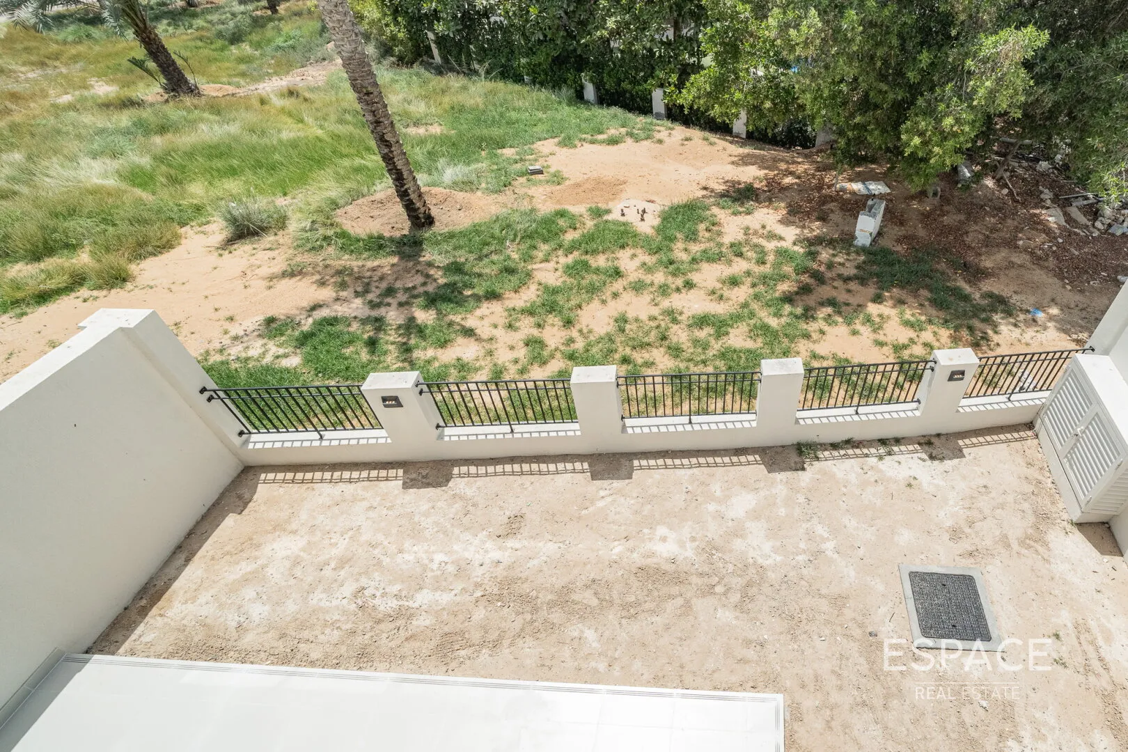 PropertiesGalleryCamera