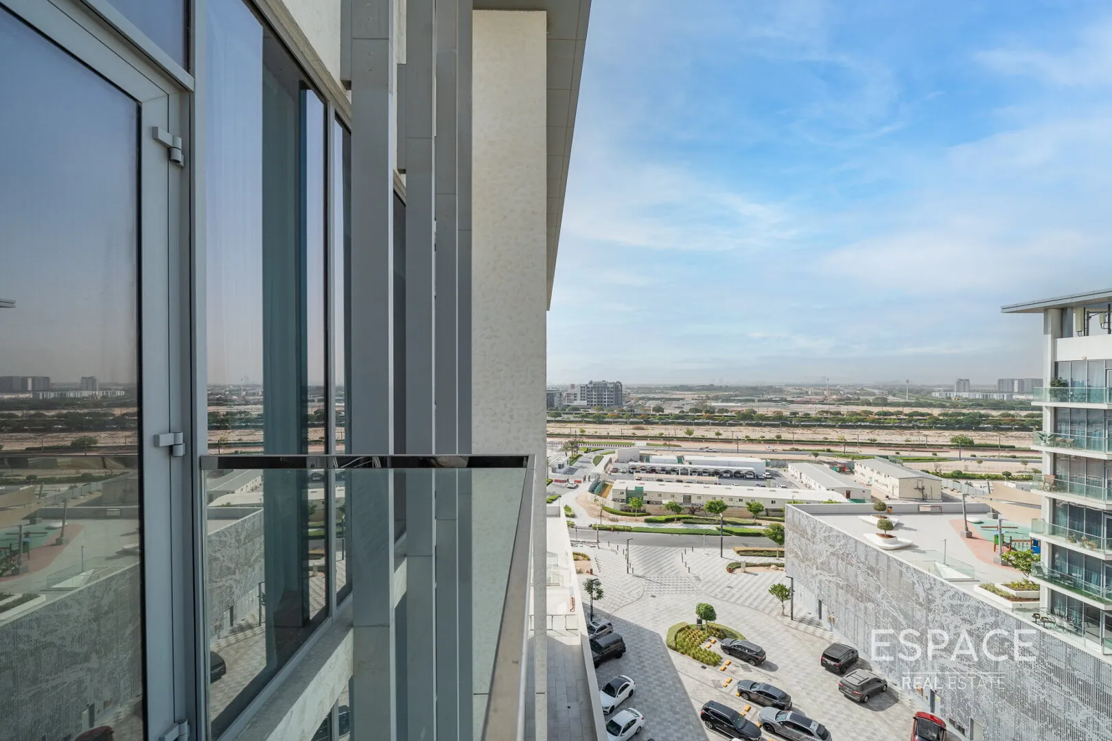 PropertiesGalleryCamera