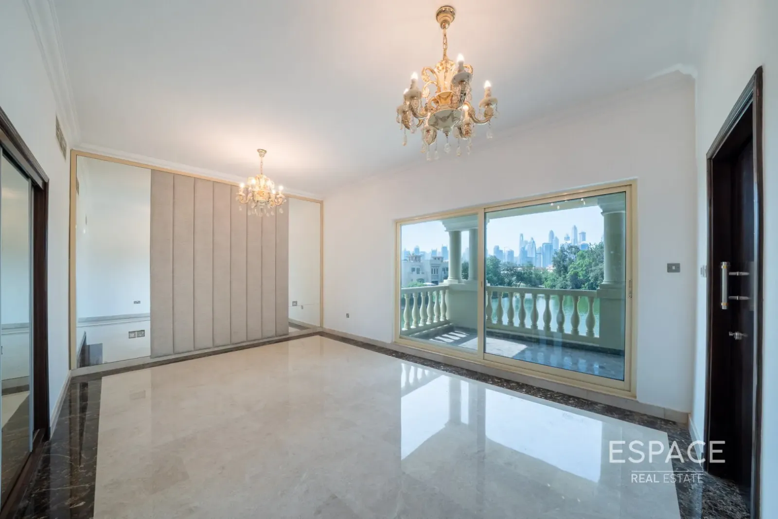 PropertiesGalleryCamera