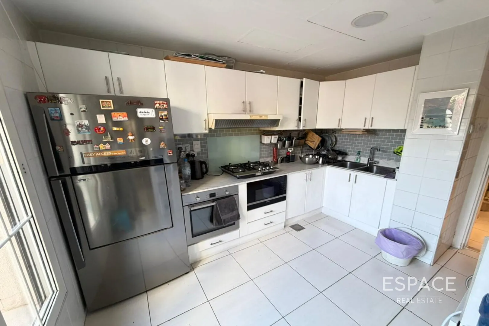 single static gallery