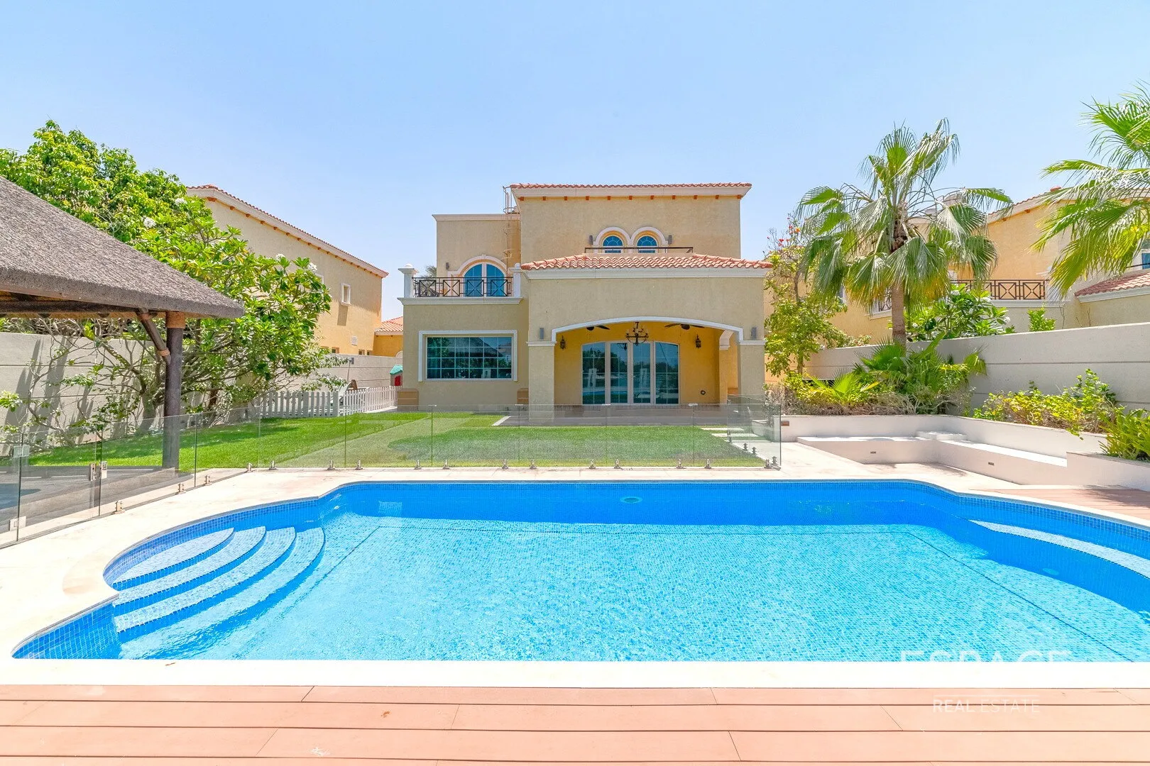 PropertiesGalleryCamera