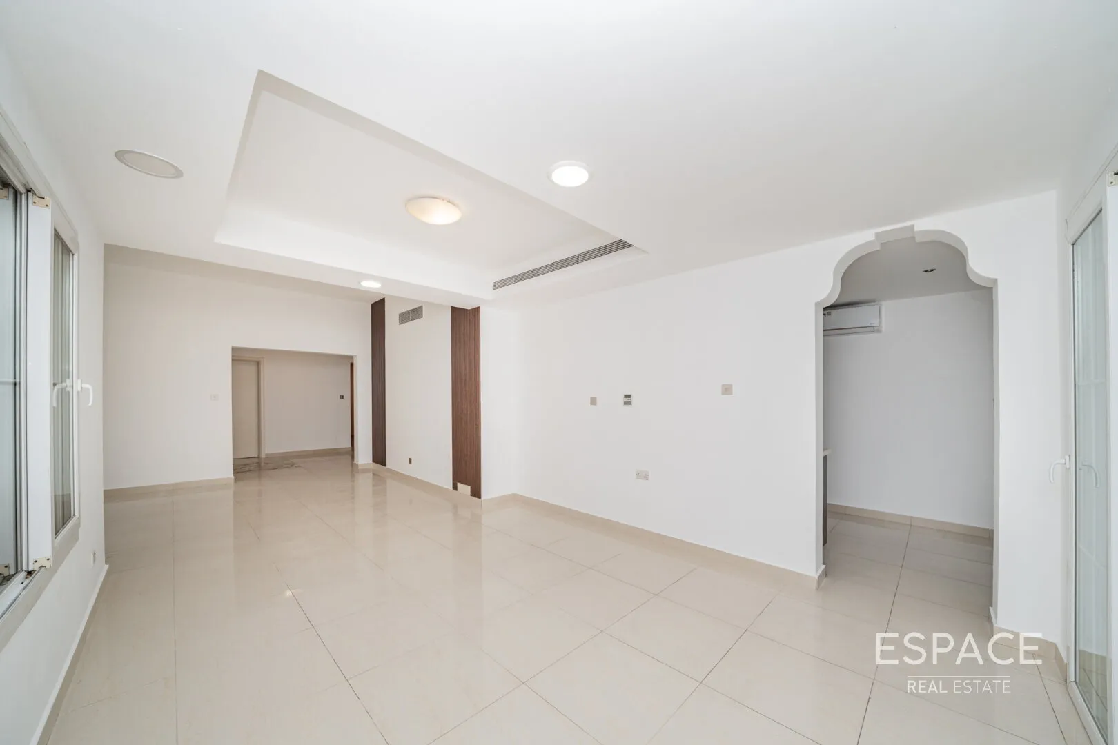 single static gallery