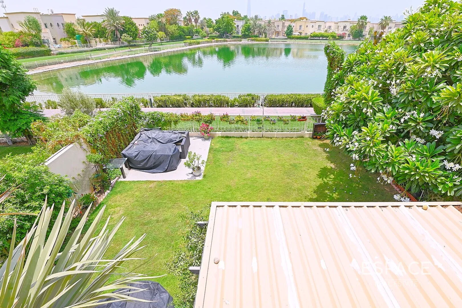 PropertiesGalleryCamera