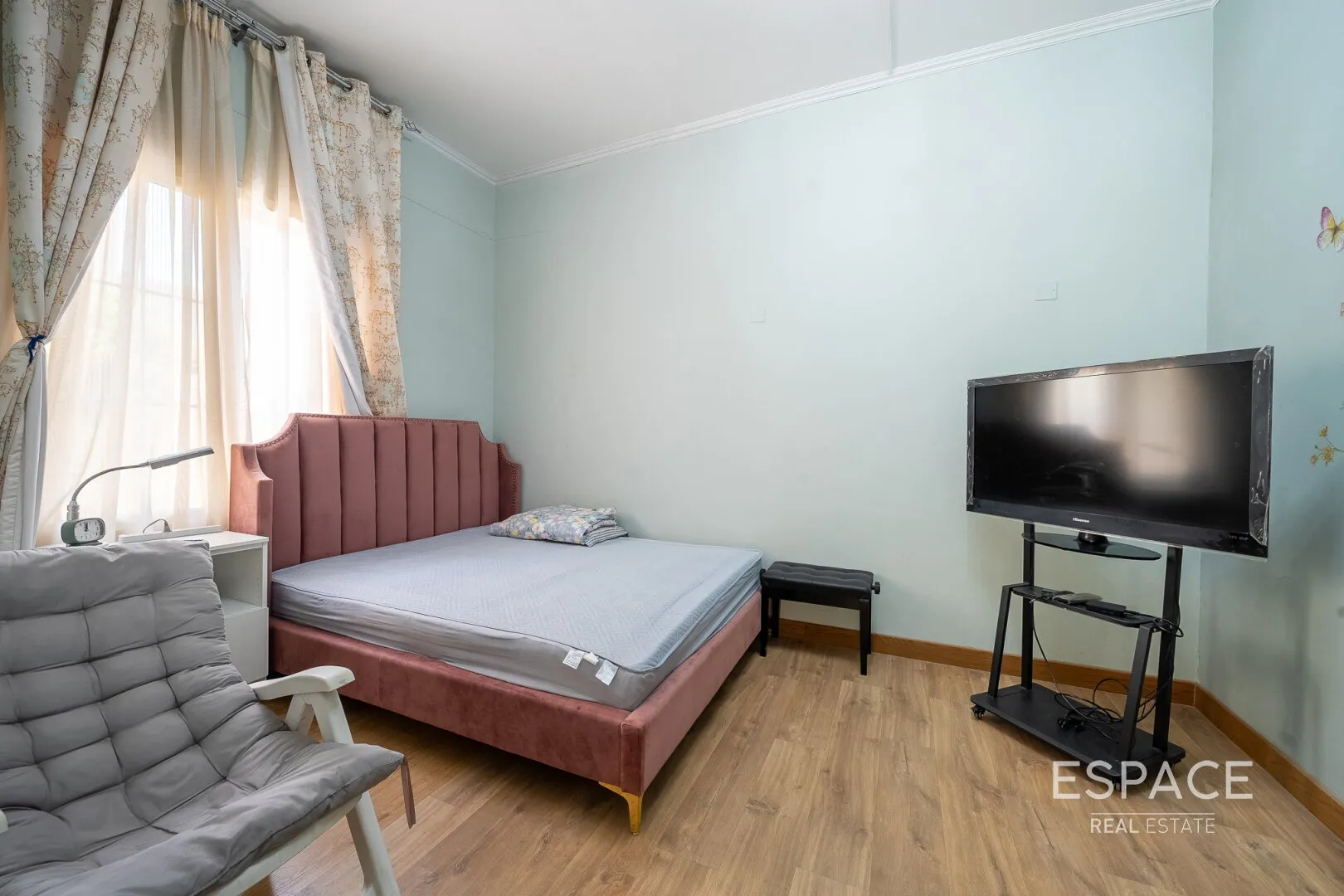 PropertiesGalleryCamera