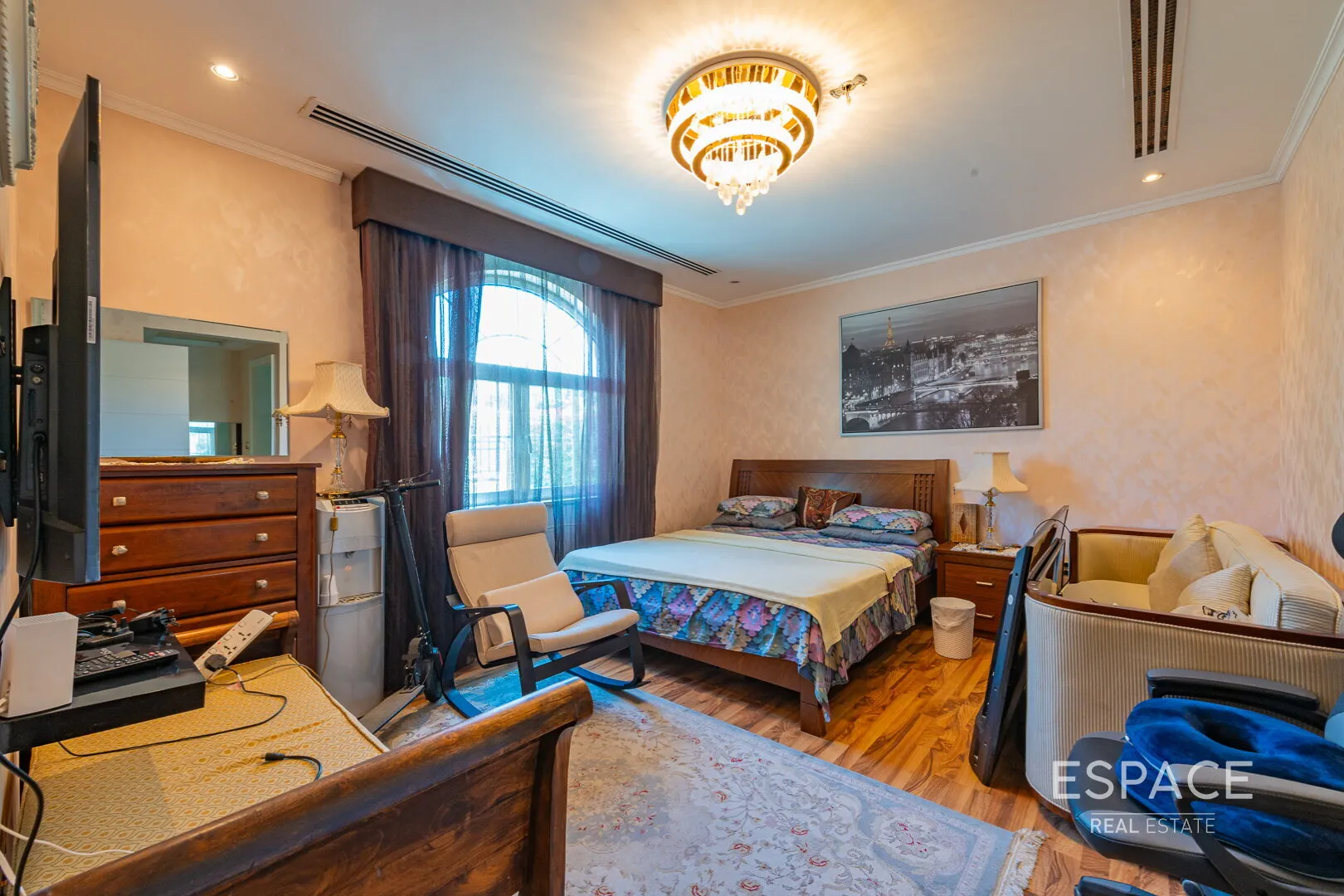 PropertiesGalleryCamera