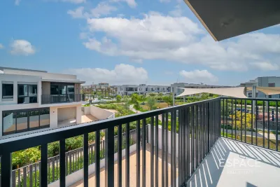 Jebel Ali Village Villas, Jebel Ali, Dubai - Espace