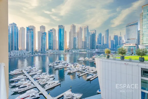 Marina Sail, Dubai Marina, Dubai - Espace
