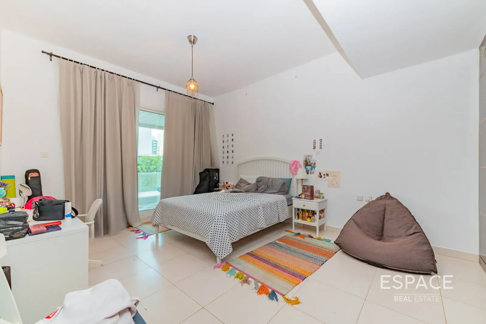 PropertiesGalleryCamera