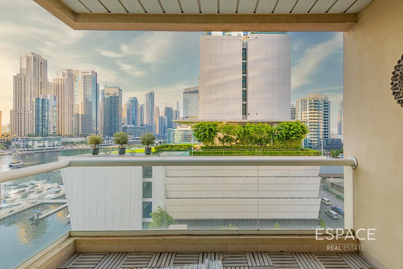 PropertiesGalleryCamera