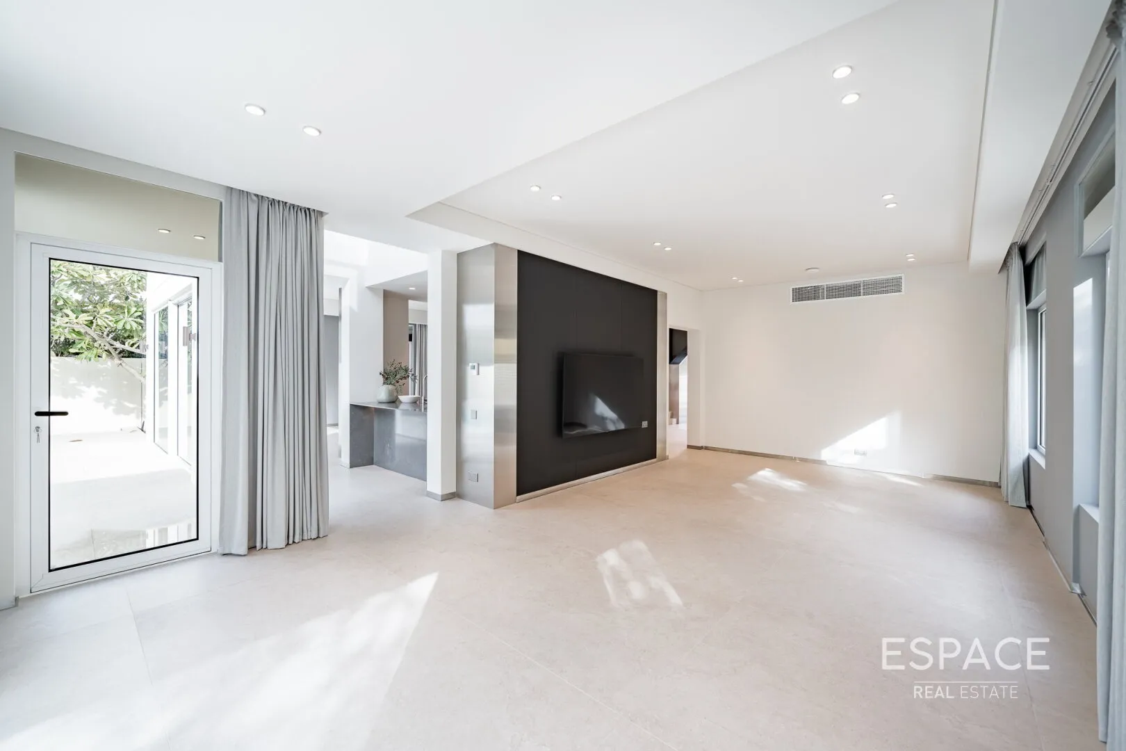 single static gallery