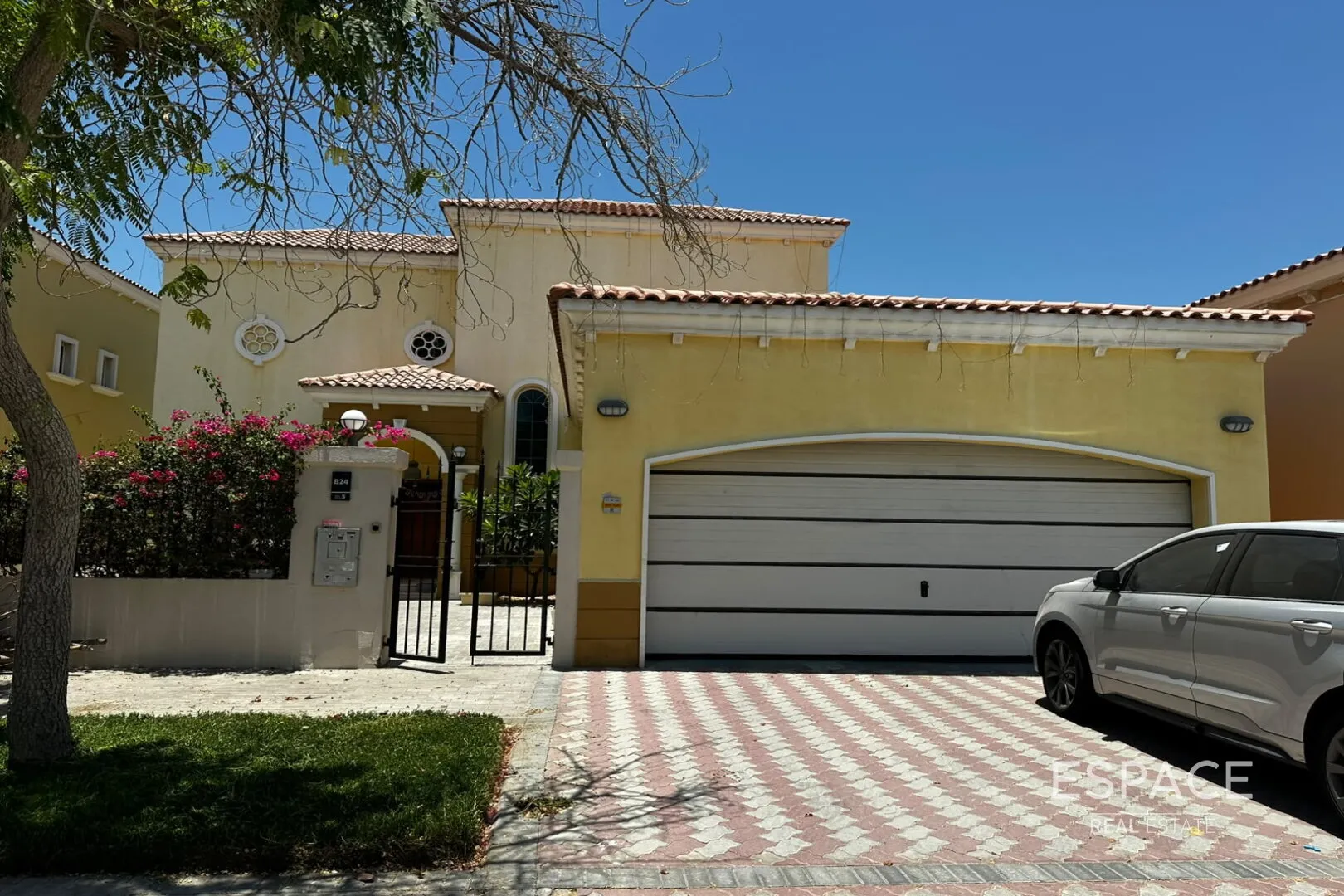 PropertiesGalleryCamera