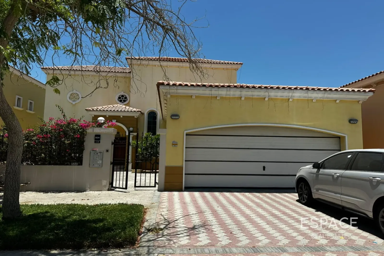 PropertiesGalleryCamera