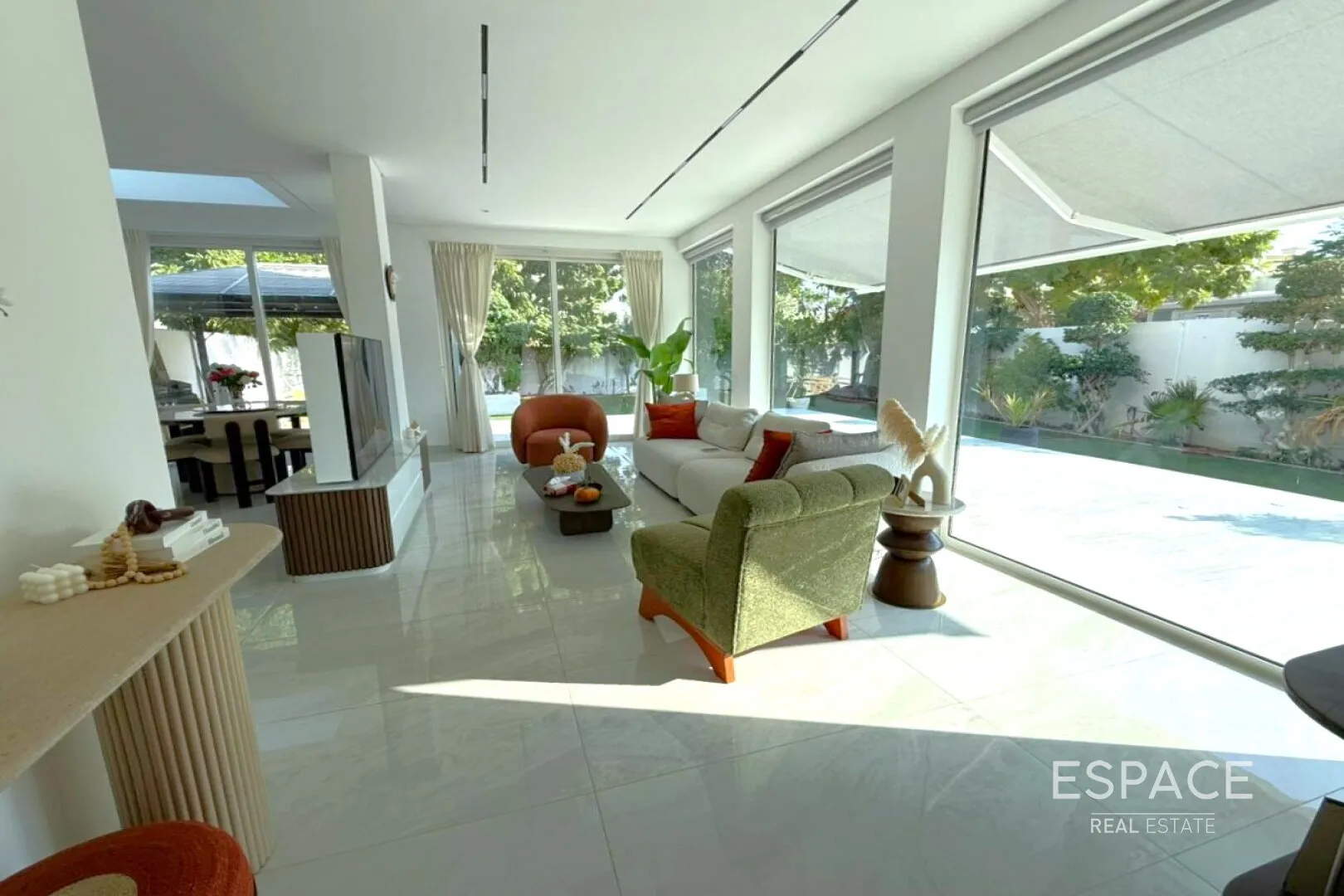 single static gallery