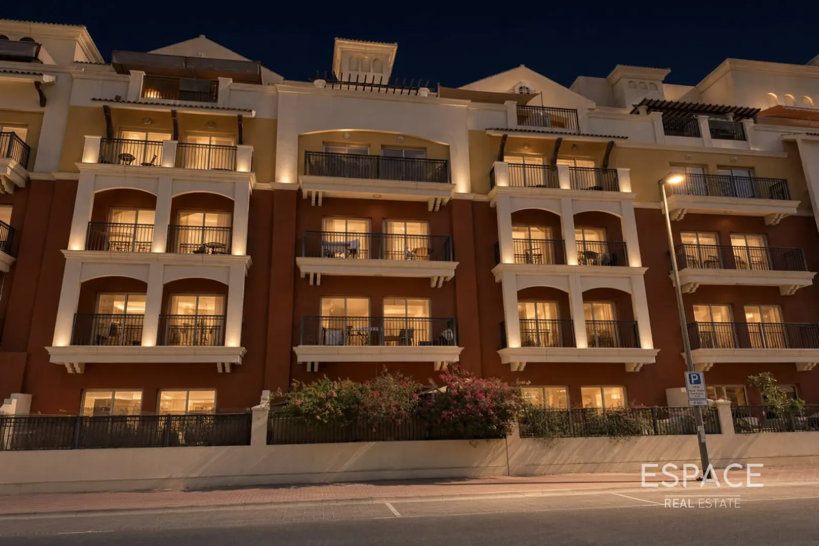 PropertiesGalleryCamera