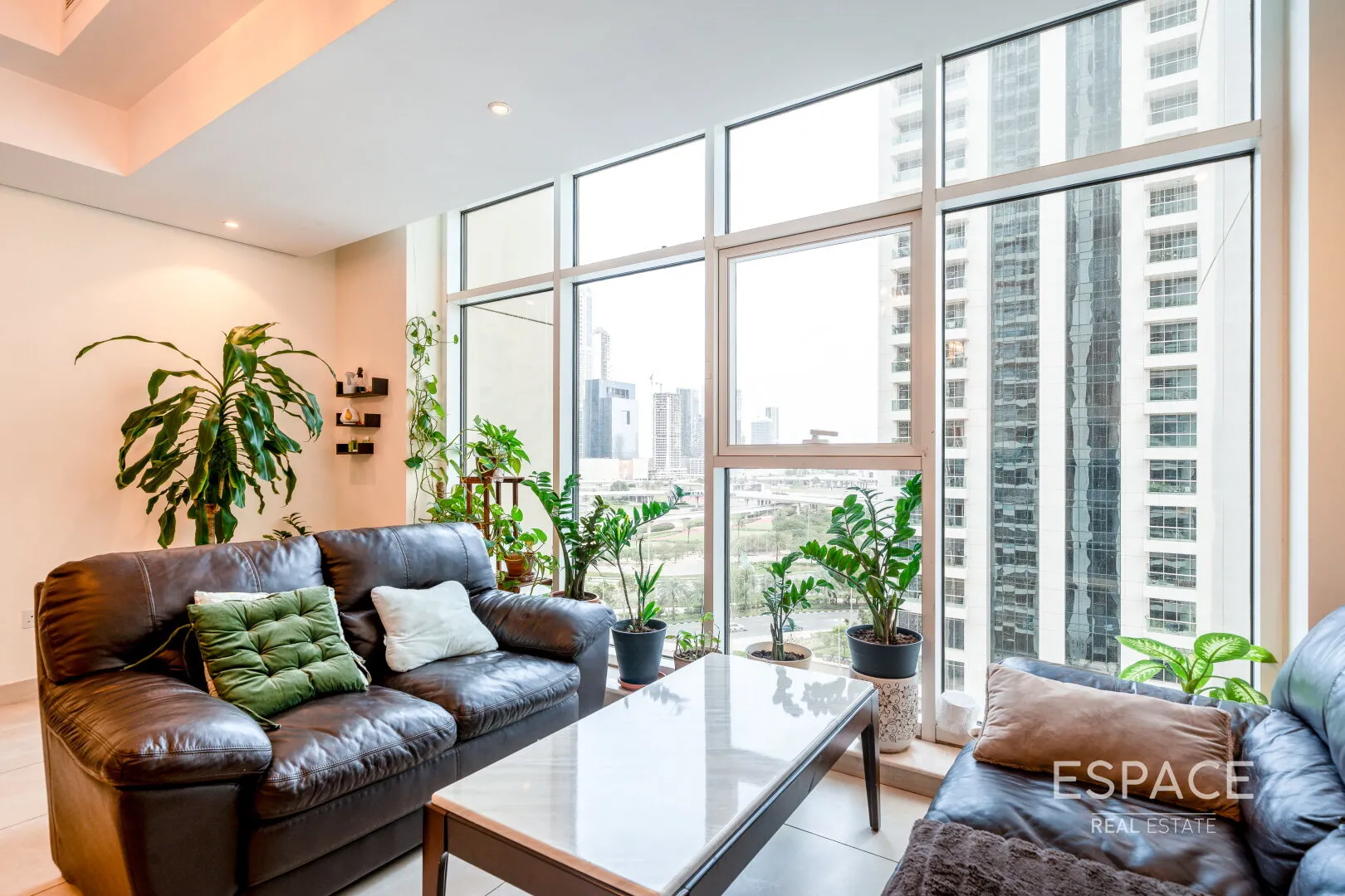 single static gallery