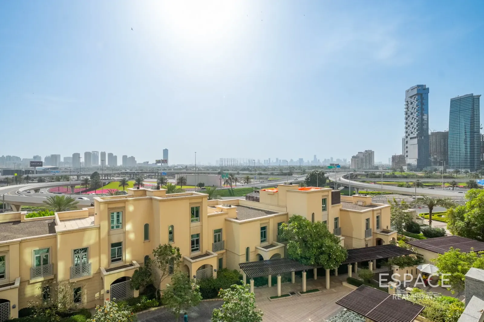 PropertiesGalleryCamera