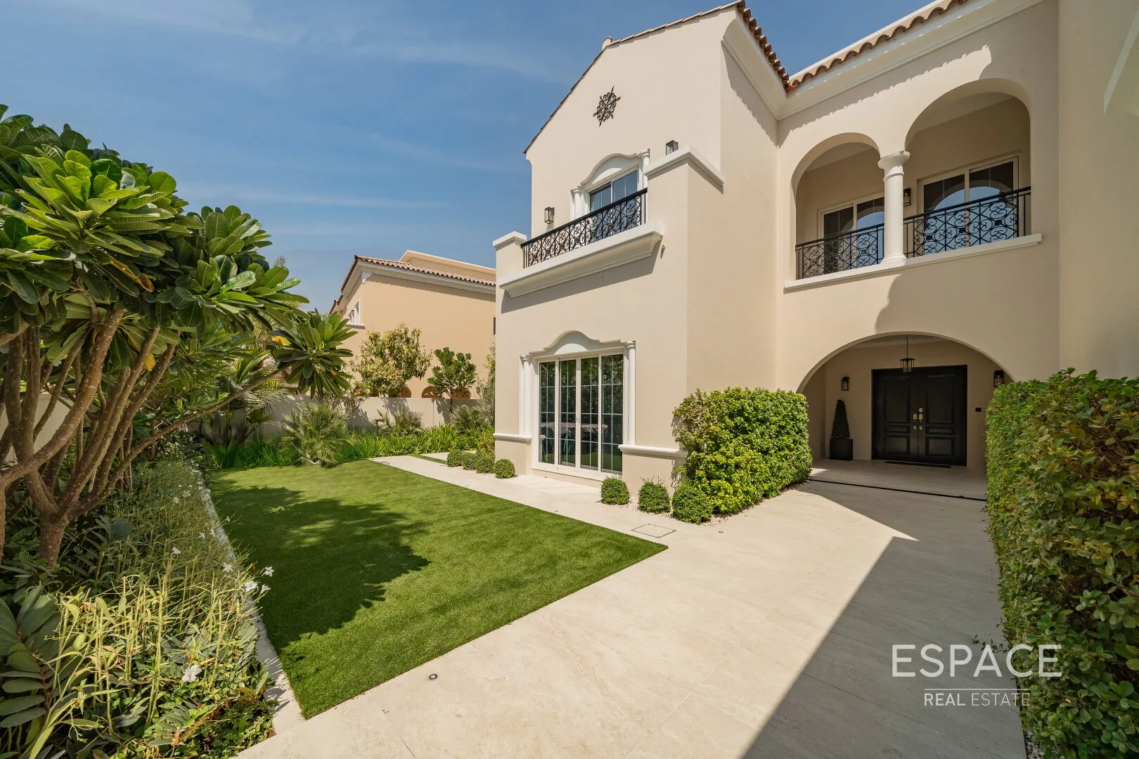 single static gallery